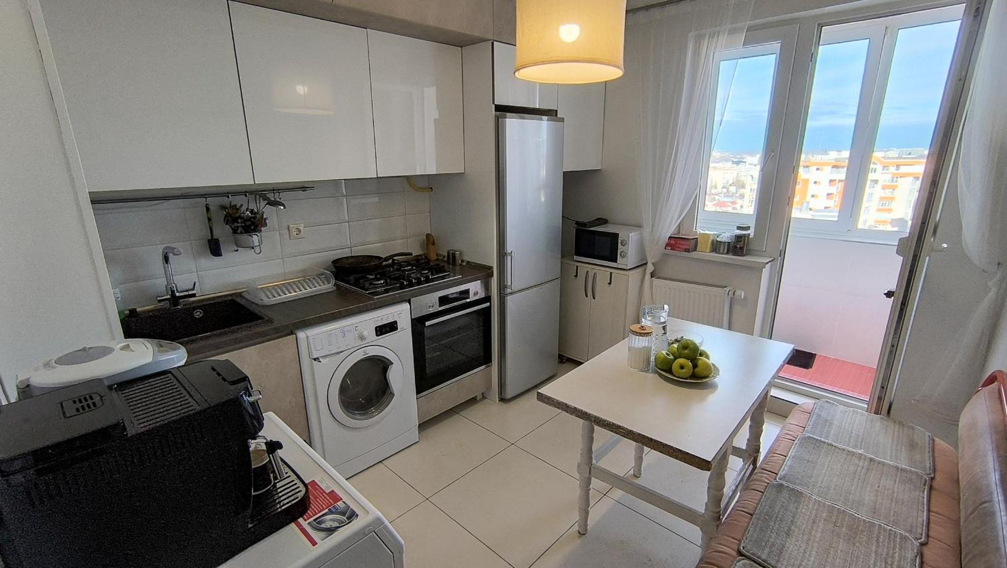 Комната С Двухместной Кроватью В Квартире С Общим Душем И Кухней, Double Room In A Guest Apartment, Camera La Cheie In Apartament Cu Dus, Bucatarie Comuna Chisinau Exterior photo