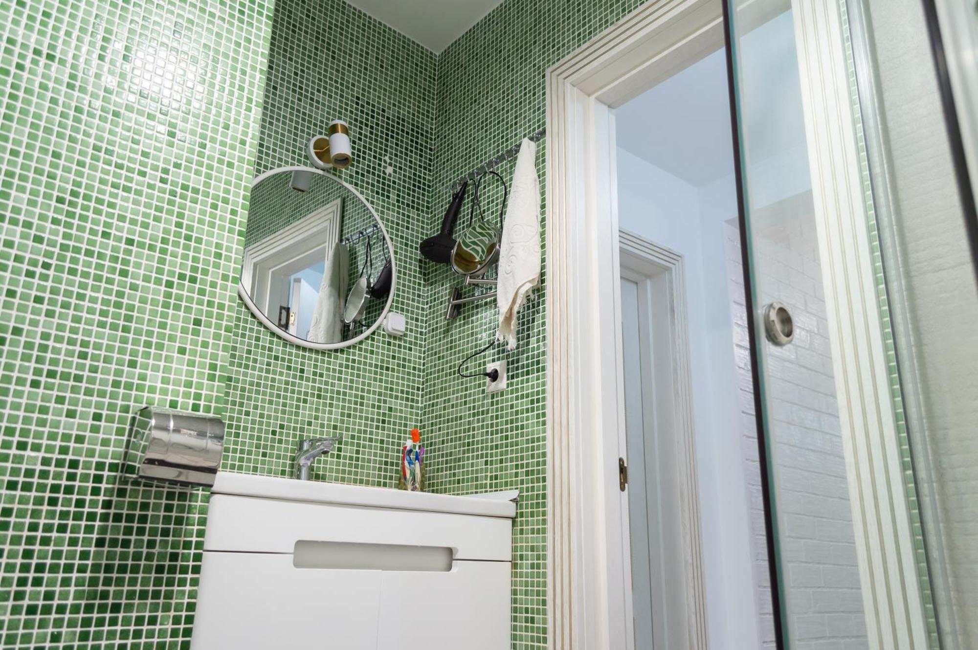 Комната С Двухместной Кроватью В Квартире С Общим Душем И Кухней, Double Room In A Guest Apartment, Camera La Cheie In Apartament Cu Dus, Bucatarie Comuna Chisinau Exterior photo